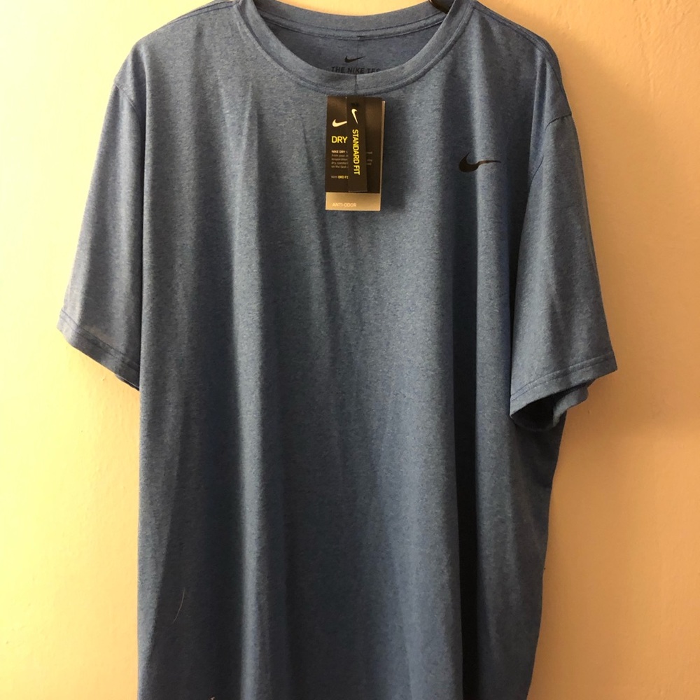 NWT Nike dri-fit shirt size XXL